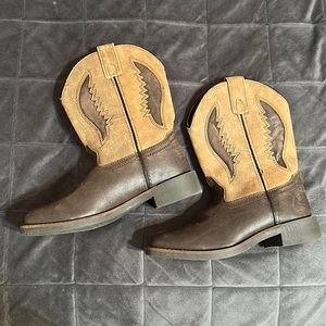 NWOT boys size 2 boots! PERFECT!